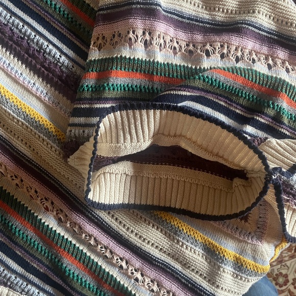 Democracy Knitted Poncho - Picture 1 of 5